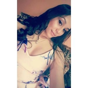 Meet your Posher, Andrea